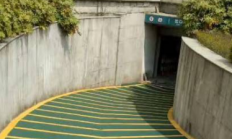 商场地下车库防滑止滑坡道施工与维护成本高吗 施工周期需要多久时间