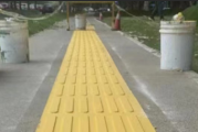  人行横道现浇金刚盲道耐候性对比 基层怎么处理？